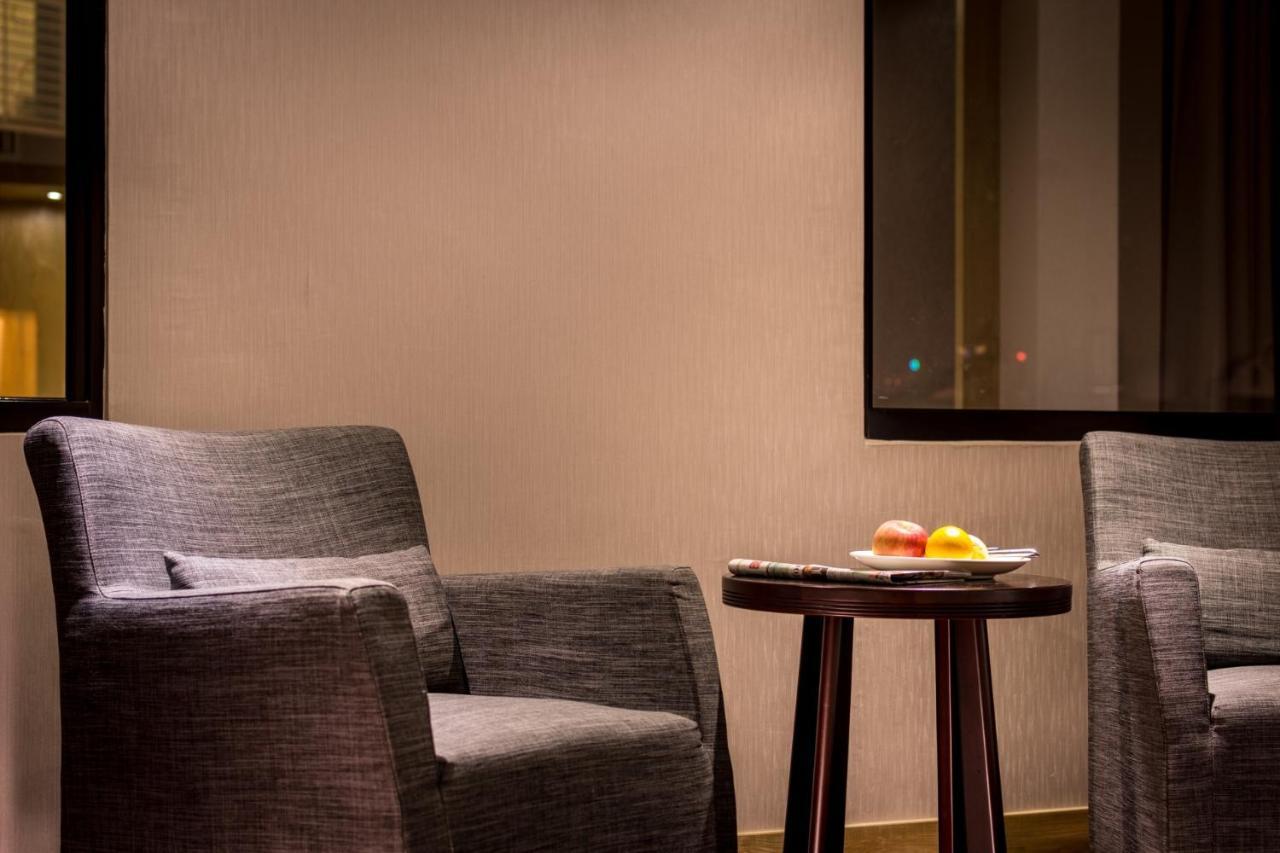 Jai Chateau Hotels & Hostels Tainan Esterno foto