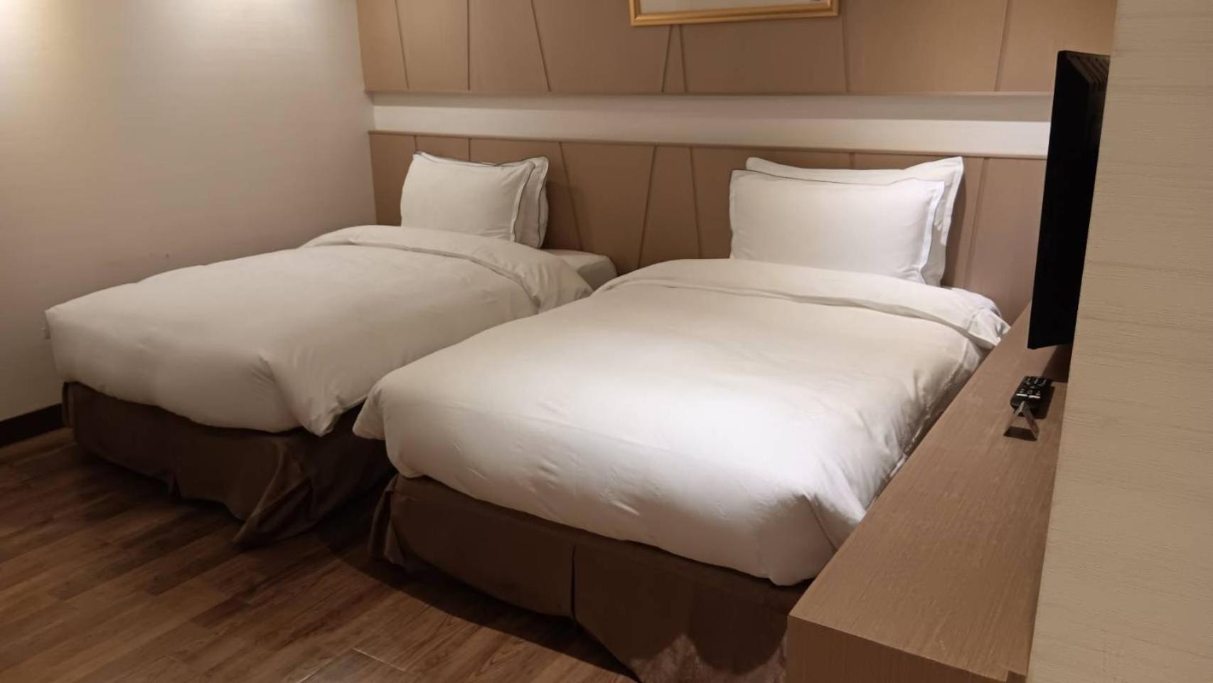 Jai Chateau Hotels & Hostels Tainan Esterno foto