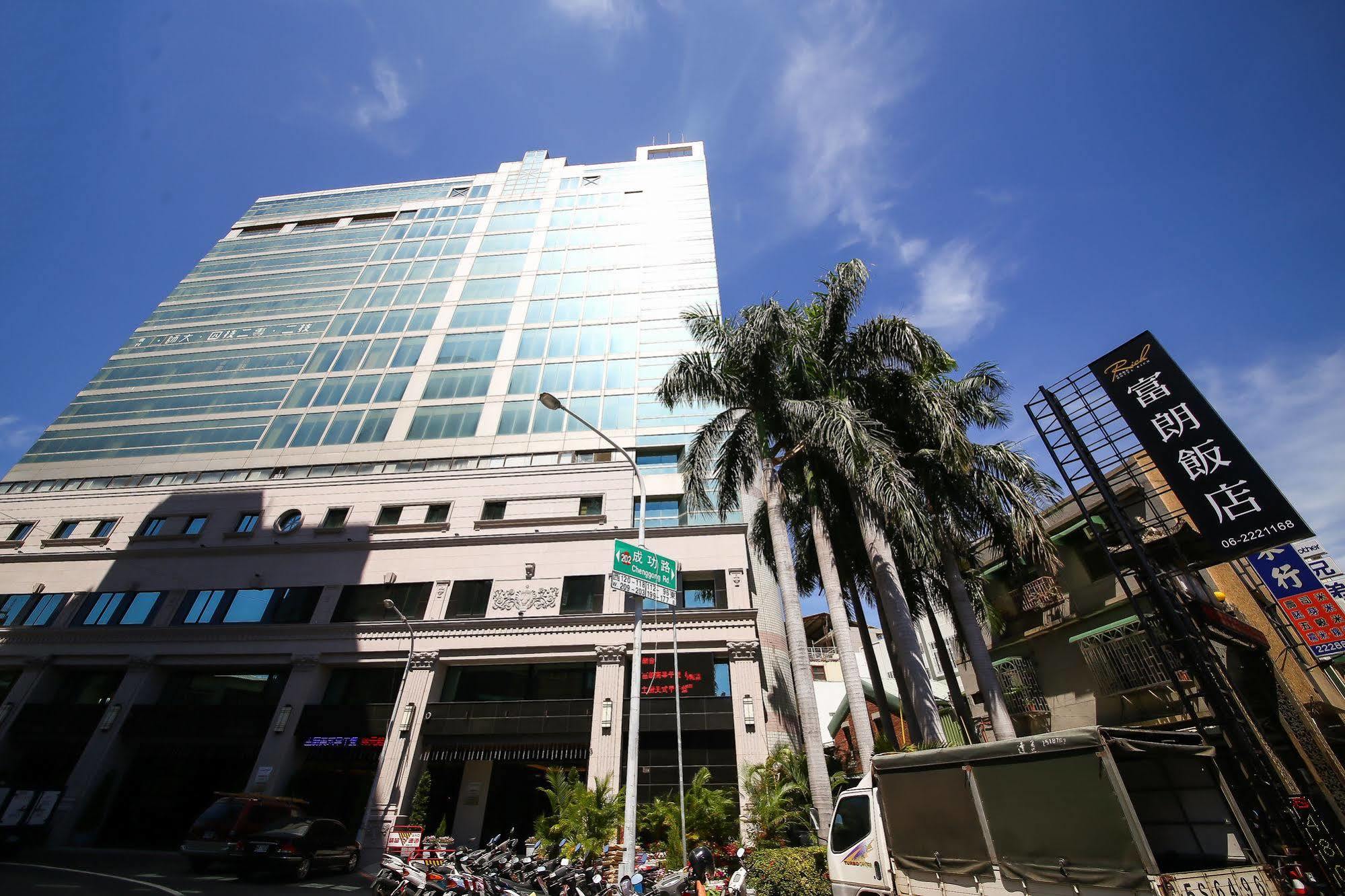 Jai Chateau Hotels & Hostels Tainan Esterno foto